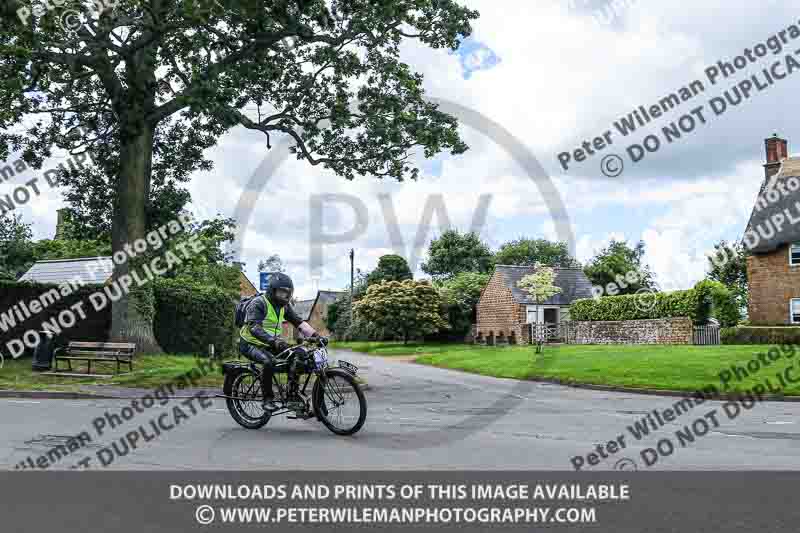 Vintage motorcycle club;eventdigitalimages;no limits trackdays;peter wileman photography;vintage motocycles;vmcc banbury run photographs